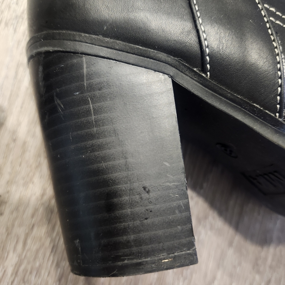 MIA Black And White Faux Leather Cowboy Boots - Picture 3 of 4